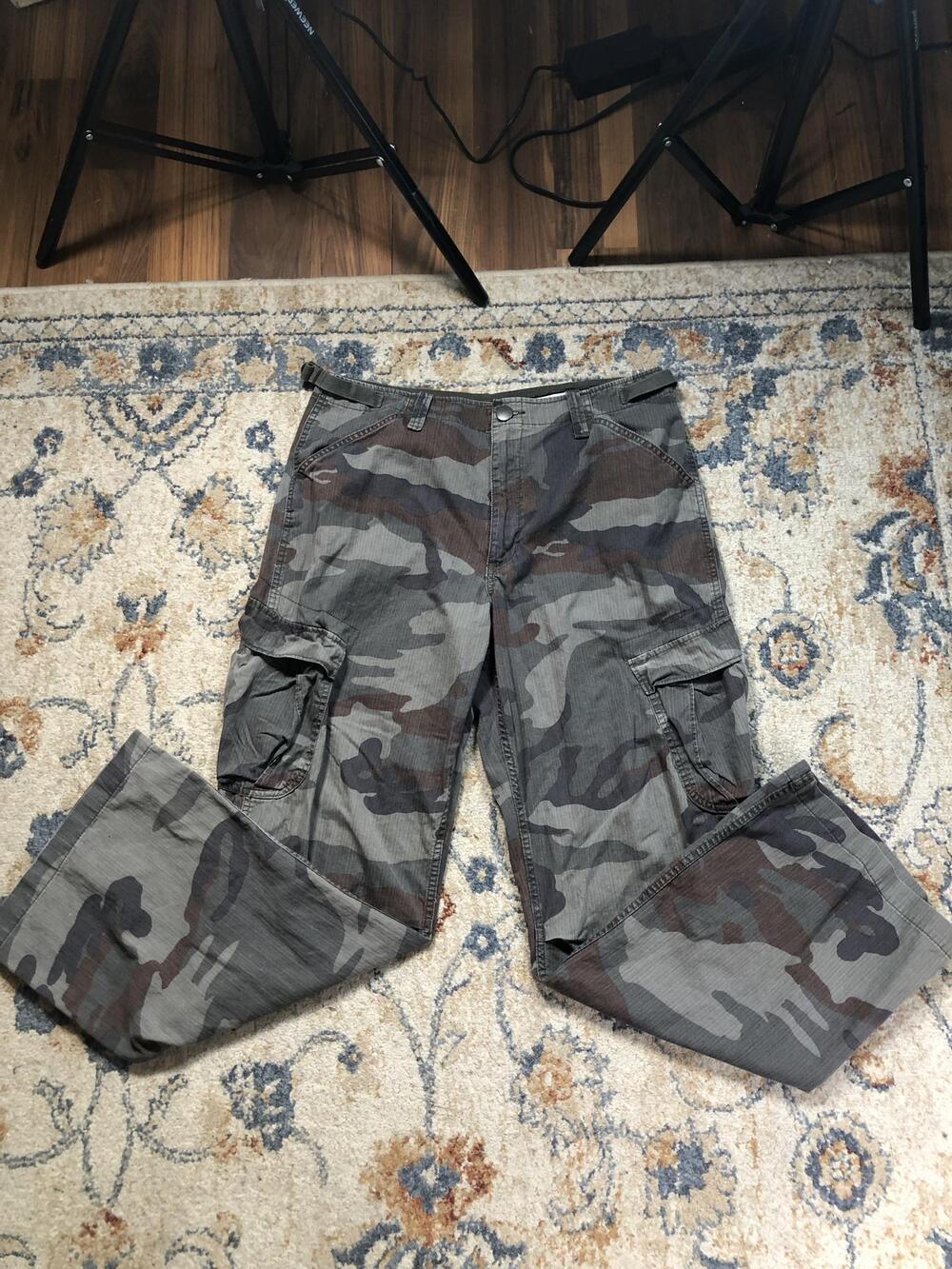 Gap Cargo Pants Mens 32x32 Gray Camo Relaxed Fit Canvas Outdoor Hiking Workwear